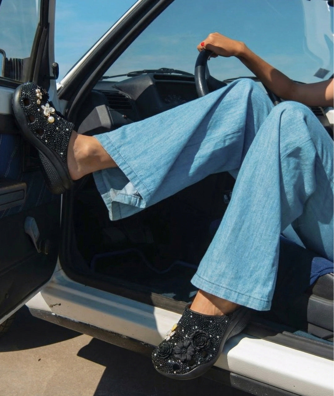 ShineWalks™ Blossom Aura Clogs